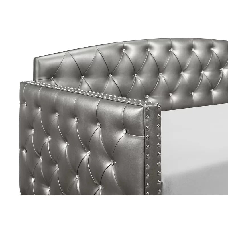 Trundle Bed: Twin Daybed with Trundle Bed