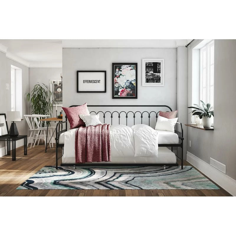 Trundle Bed: Twin Metal Daybed with Trundle Bed