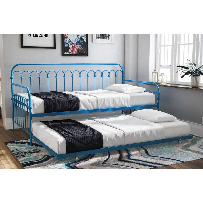 Trundle Bed: Twin Metal Daybed with Trundle Bed