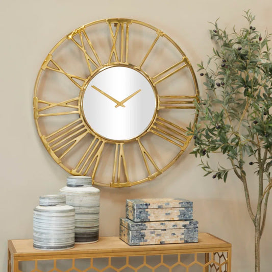 Home Decor: Metal Wall Clock Gold