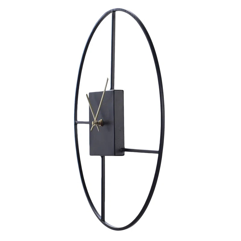 Home Decor: Metal Wall Clock Round Frame