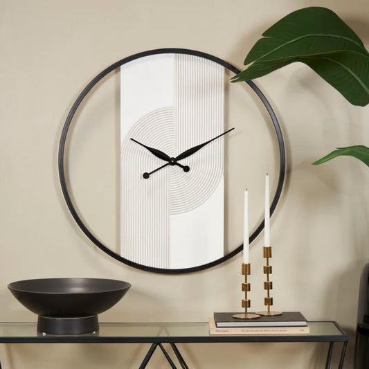 Home Decor: Round Wood Wall Clock