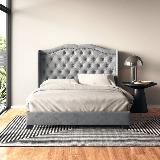 Queen Size Bed: Solid Wooden Beautiful Bed