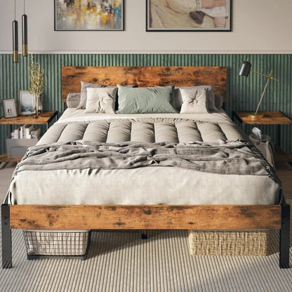 Queen Size Bed: Solid Wooden Bed