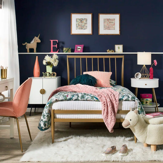 Single Bed: Metal Bed Gold