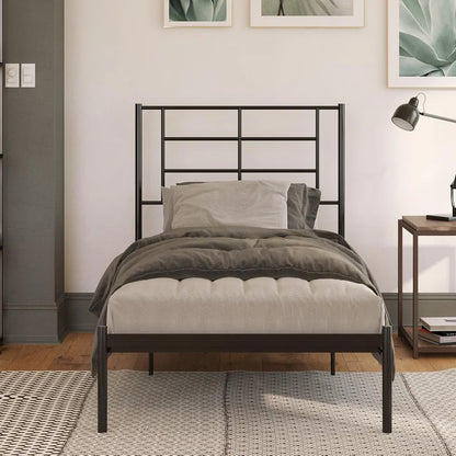 Single Bed: Metal Stylish Bed