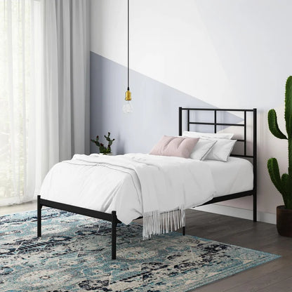 Single Bed: Metal Stylish Bed