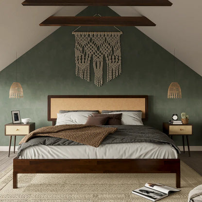 Single Bed: Solid Wooden Platform Bed