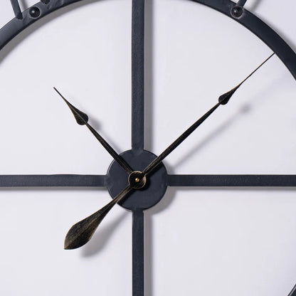Wall Decor: Metal Wall Clock