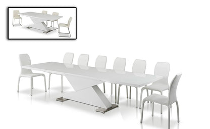 Dining Table: James Dining Table