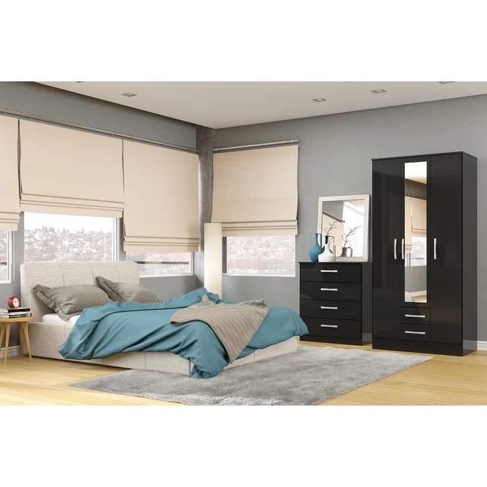 4 Door Wardrobes: 4 Door Manufactured Wood Wardrobe