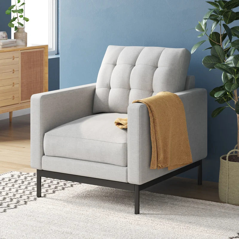 Accent Chair: 31.5'' Wide Tufted Armchair