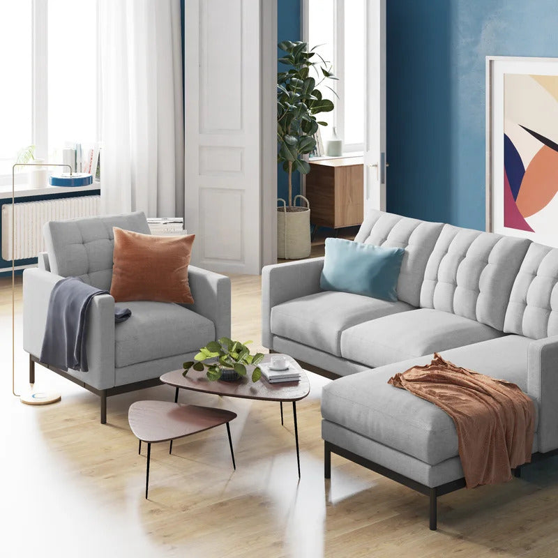 Accent Chair: 31.5'' Wide Tufted Armchair