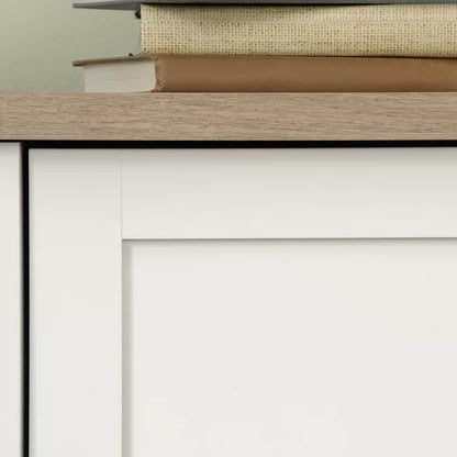 Almirah: Adjustable Interior Shelves Wardrobe