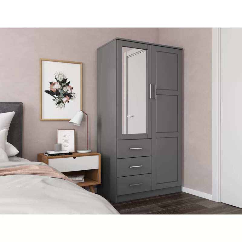 Almirah : Ben Castle Armoire