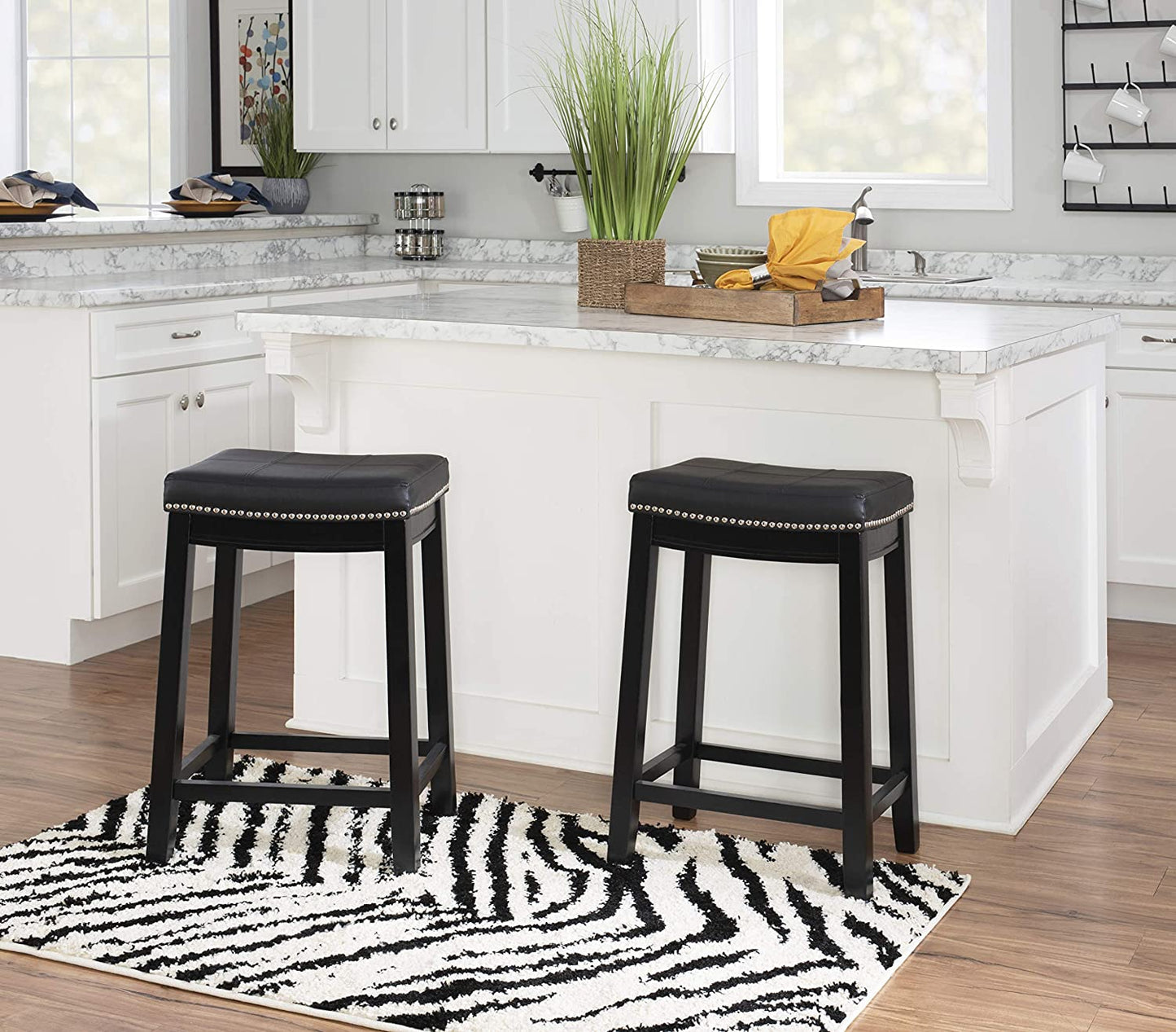 Bar Stool: Counter Stool, Black, 26" x 18" x 12.75"