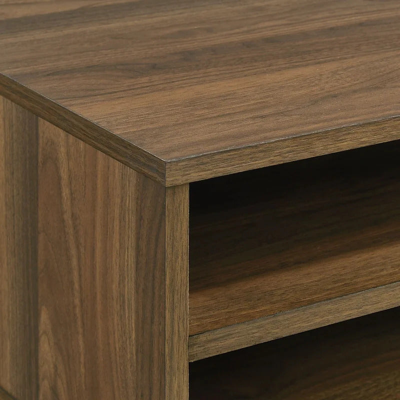 Bedroom Set: Queen Size Platform 2 Piece Bedroom Set