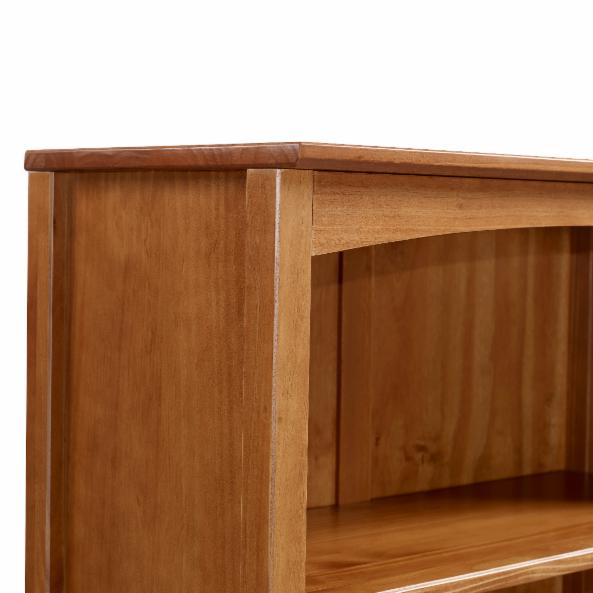 BookCase: Pukenh Shaker Style Bookcase