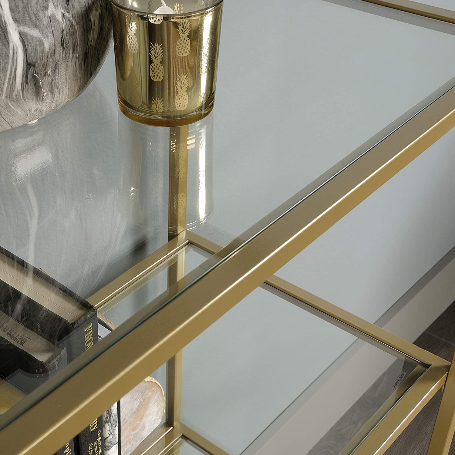 Bookshelf: Classic Style Lux bookcase