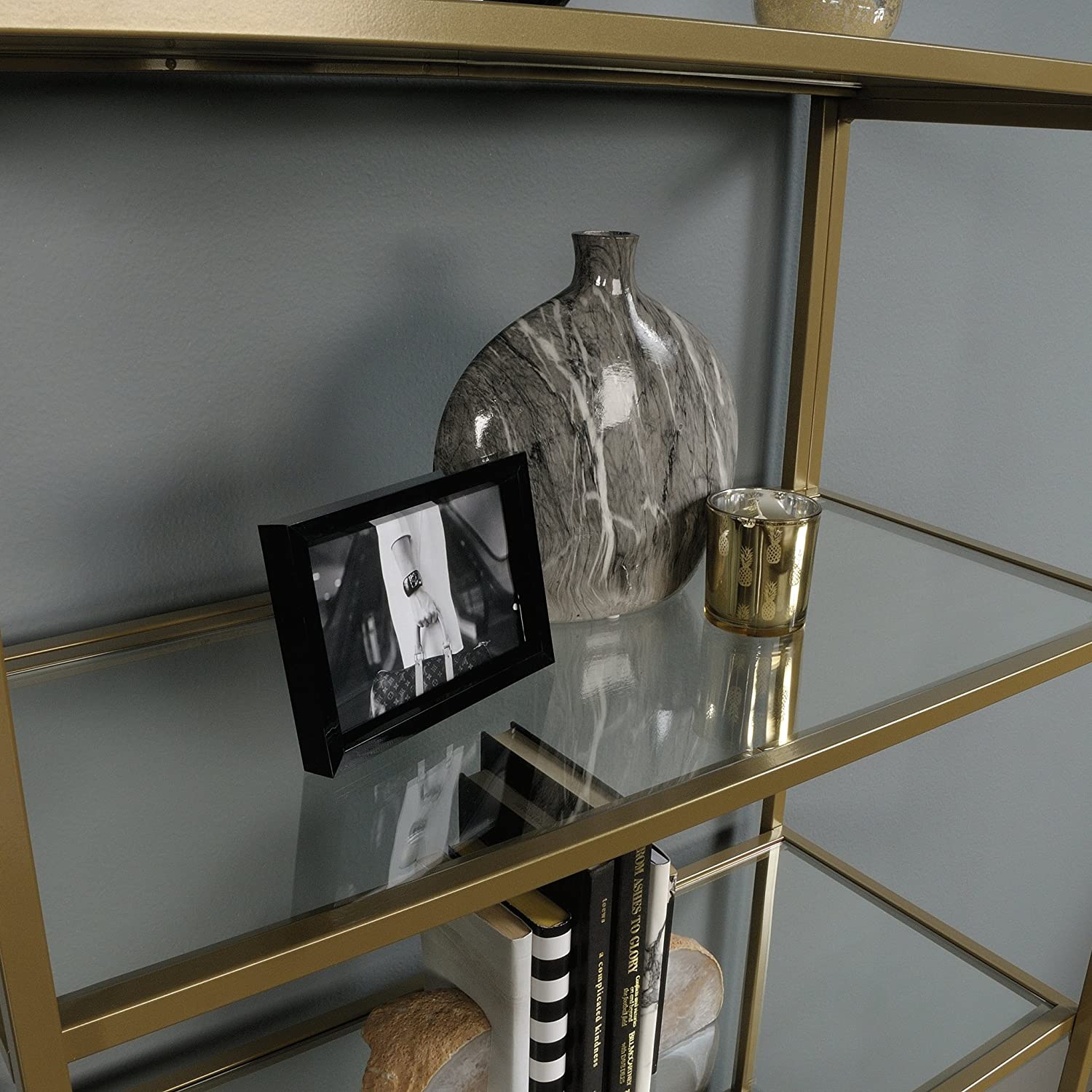 Bookshelf: Classic Style Lux bookcase