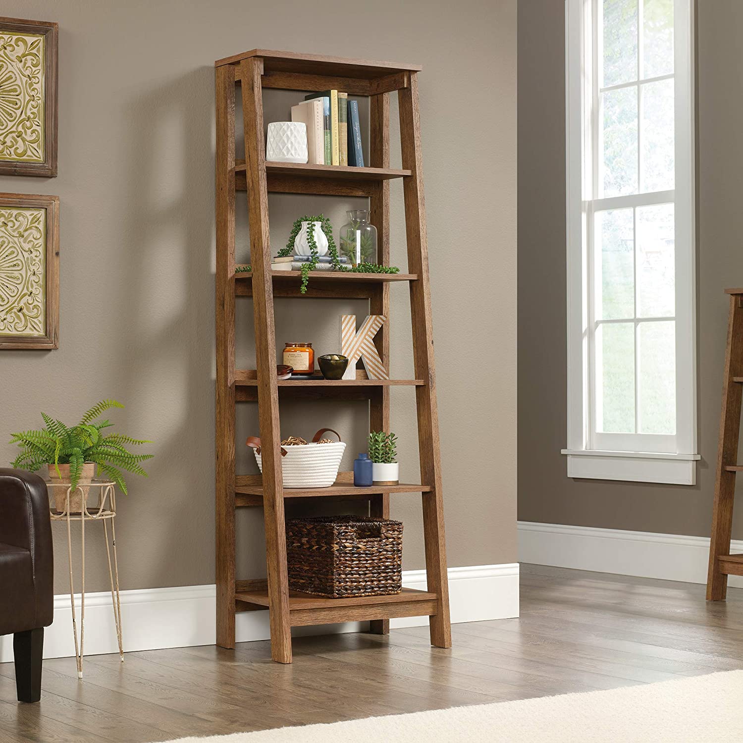 Bookshelf: Ladder Shaped 5-Shelf Bookcase