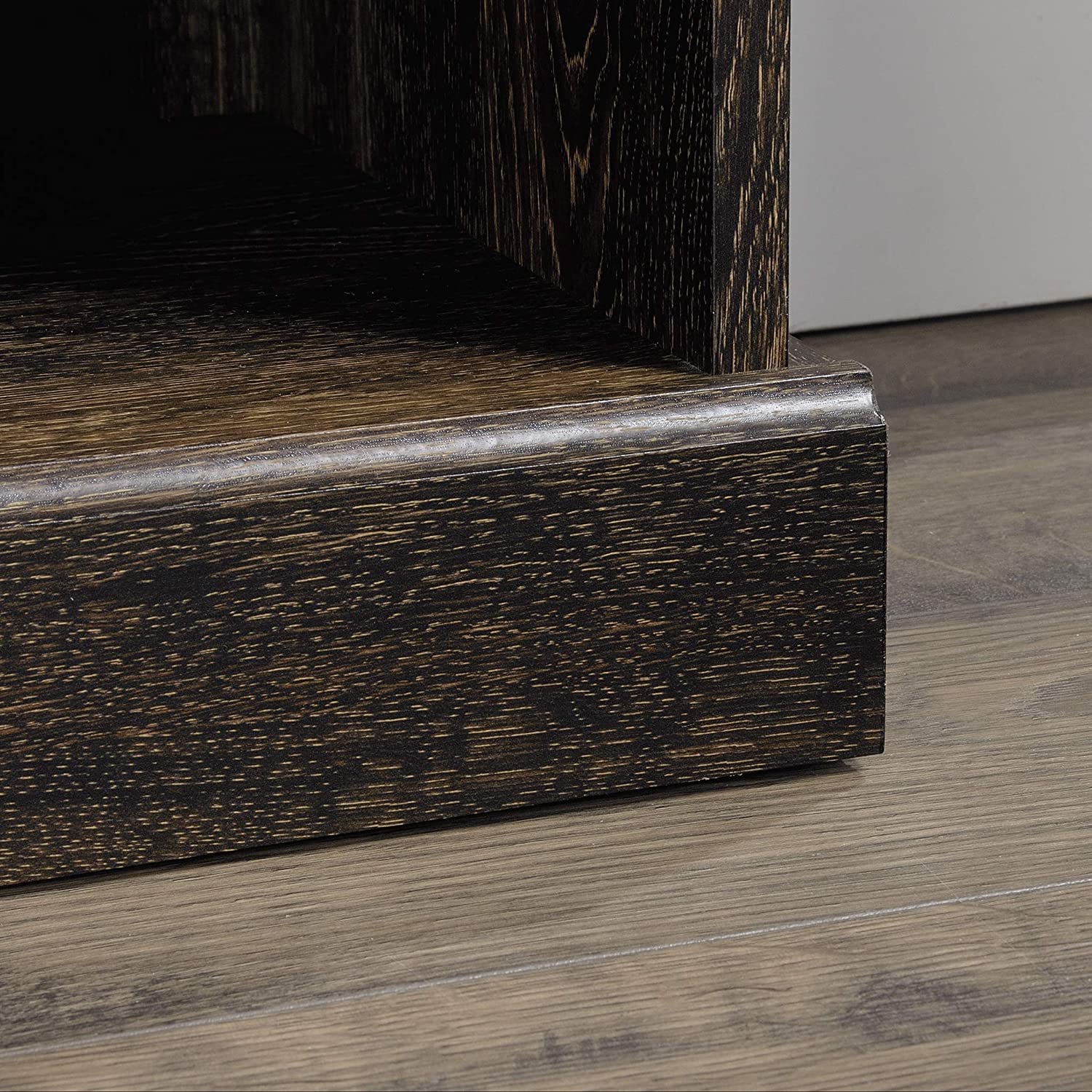Bookshelf: Wooden Oak Finish Bookcase