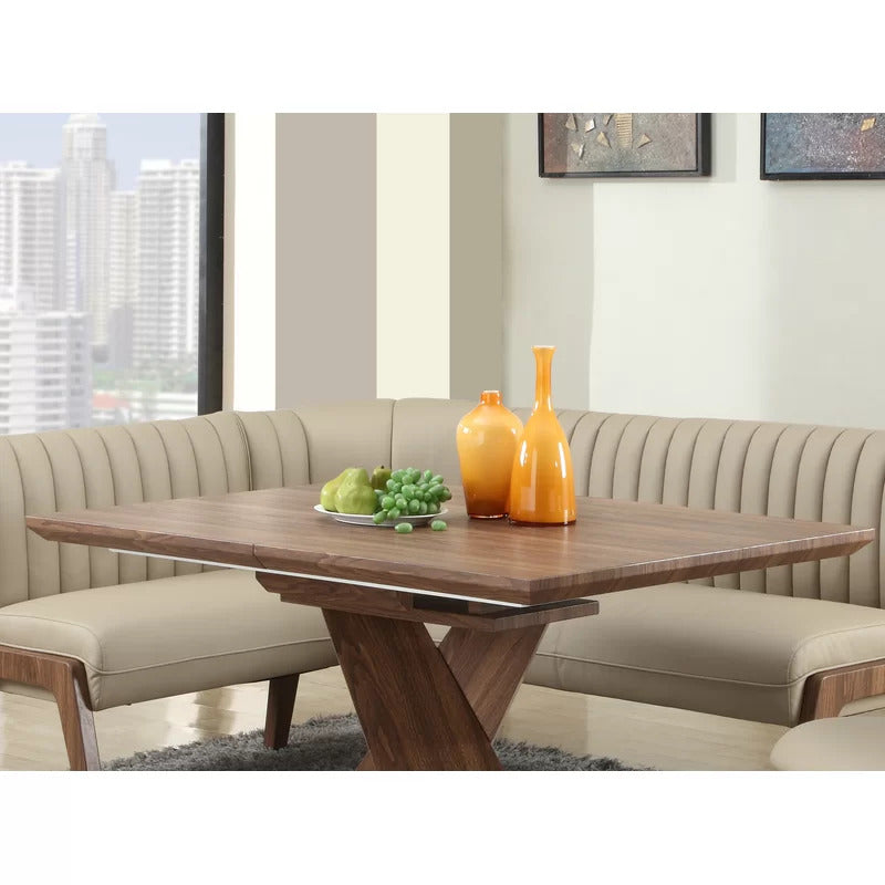 Breakfast Table: Butterfly Leaf Extendable Dining Set