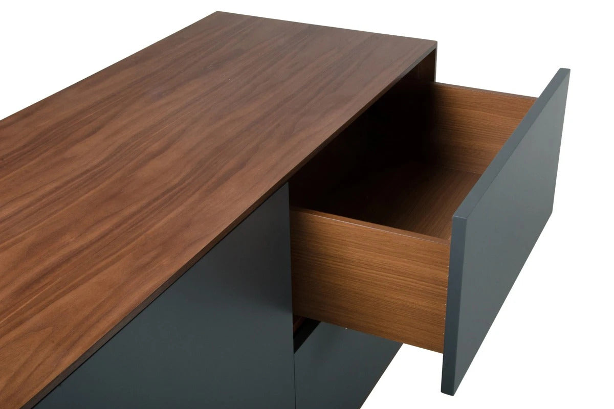 Buffet Table: WIN Buffet Table