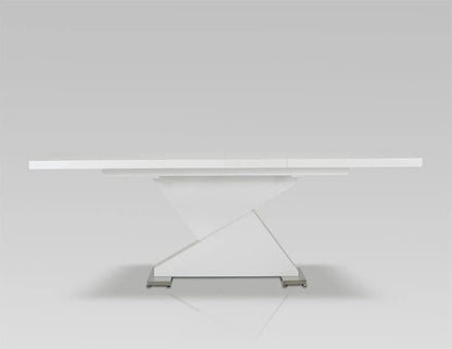 Dining Table: James Dining Table