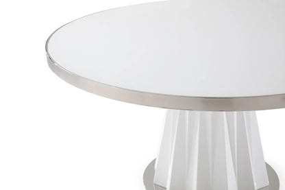 Dining Table: Cabaer Round Dining Table