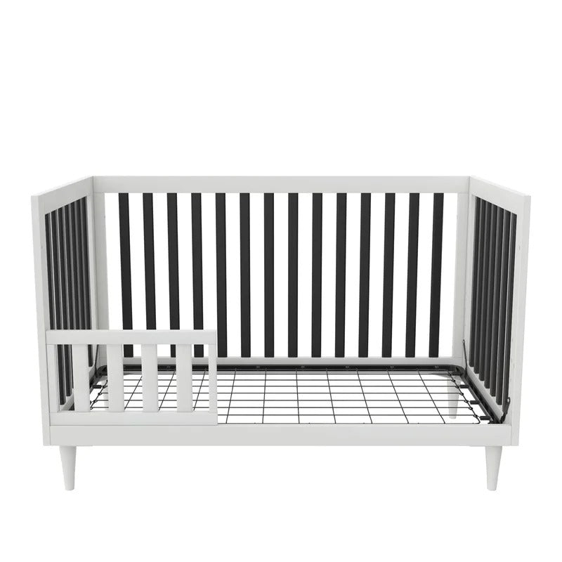 Cribs: 3-in-1 Convertible Crib