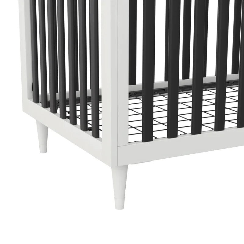 Cribs: 3-in-1 Convertible Crib