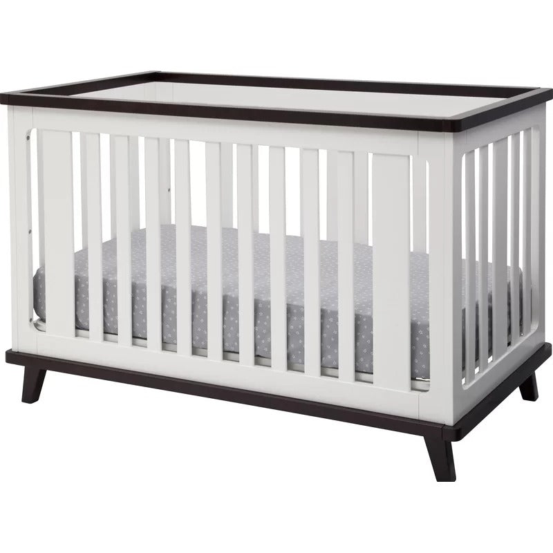 Cribs: 3-in-1 Convertible Crib