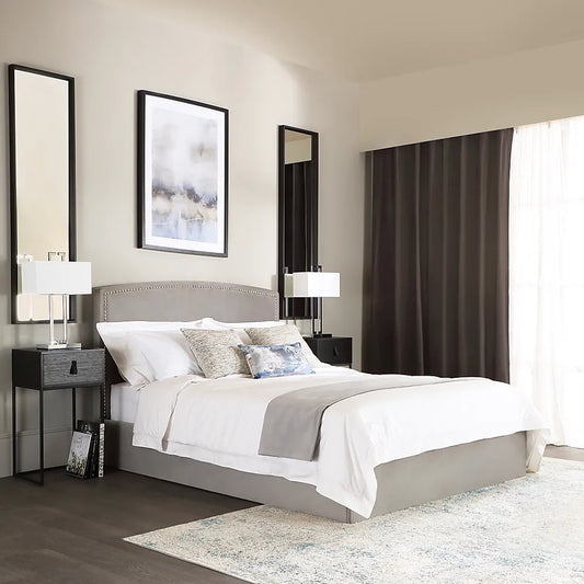Double Bed: Modern Style Double Bed
