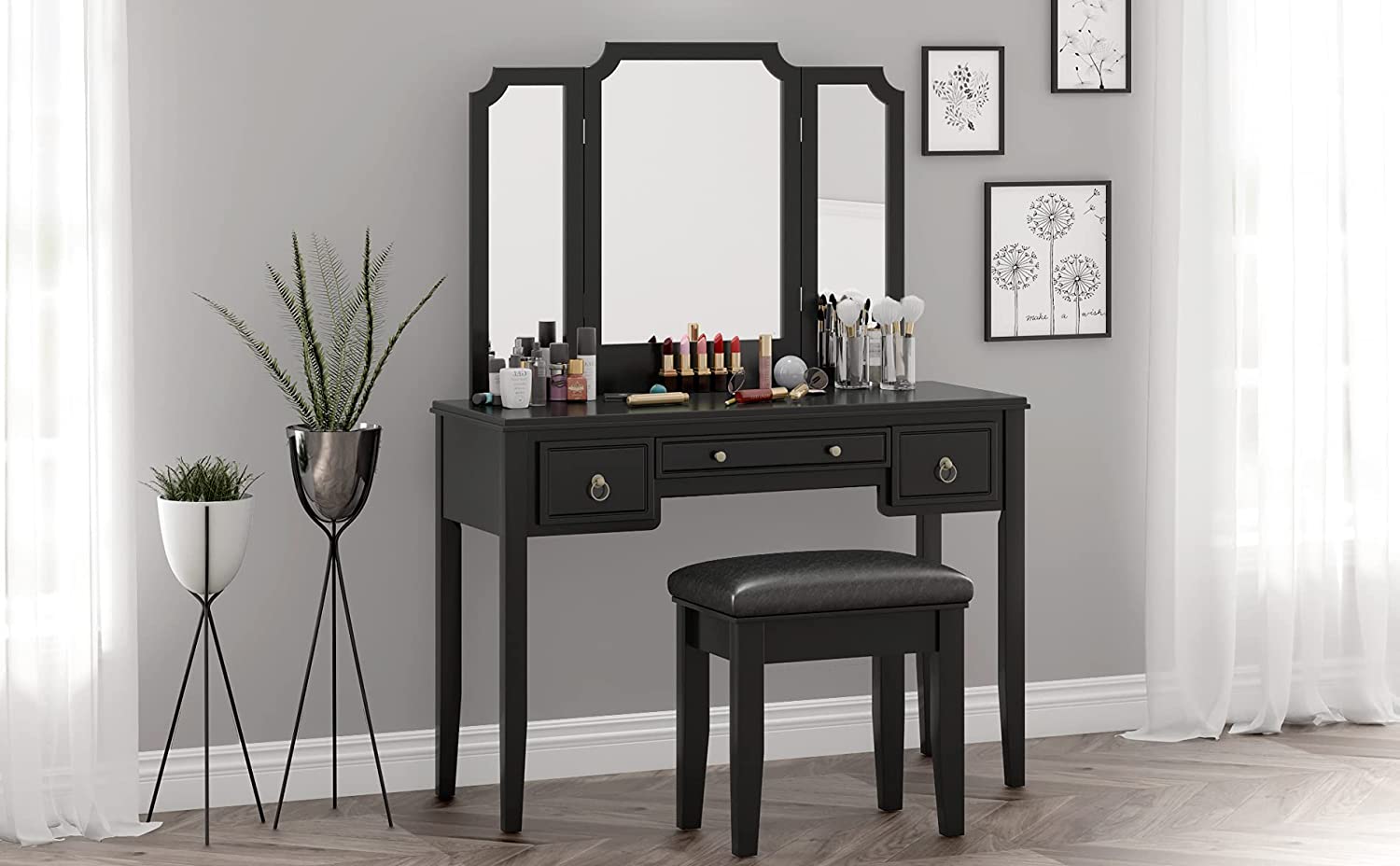 Dressing Table: Mirror for Women Black Dressing Table