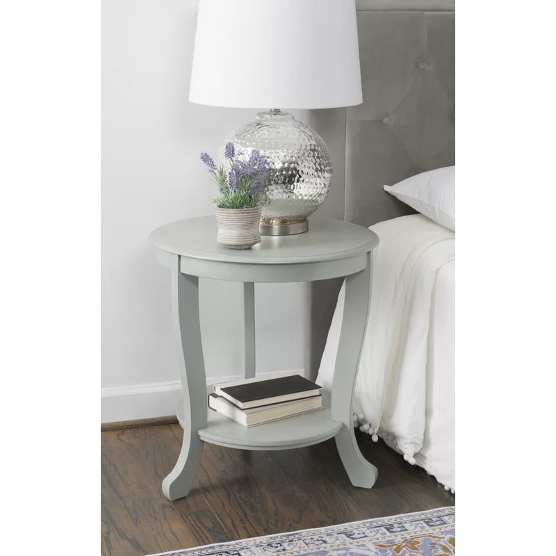 End Tables : 3 Legs End Table