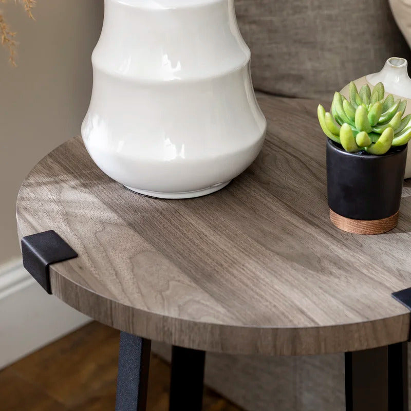 End Tables: Unique Cross Legs End Table
