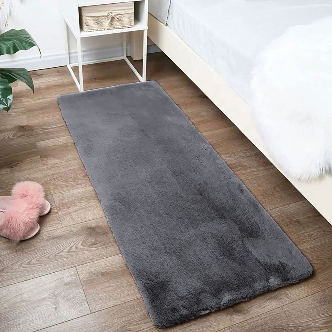 Floor Mats: Bathroom Door Foot Carpets Anti Skid Water Absorbent Easy Machine Washable Rug for Entrance | Kitchen Floor | 60 X 90 Cm | Beige | Pack of 1
