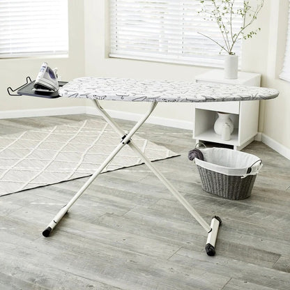Ironing Table: Freestanding Ironing Board