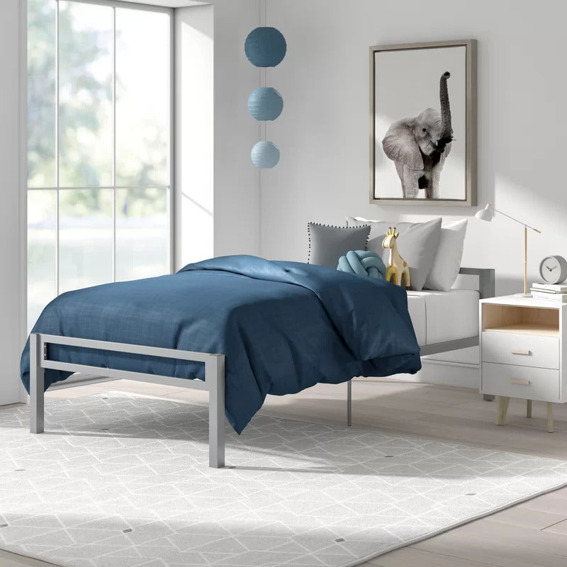 Kids Bed: Twin Platform Bed