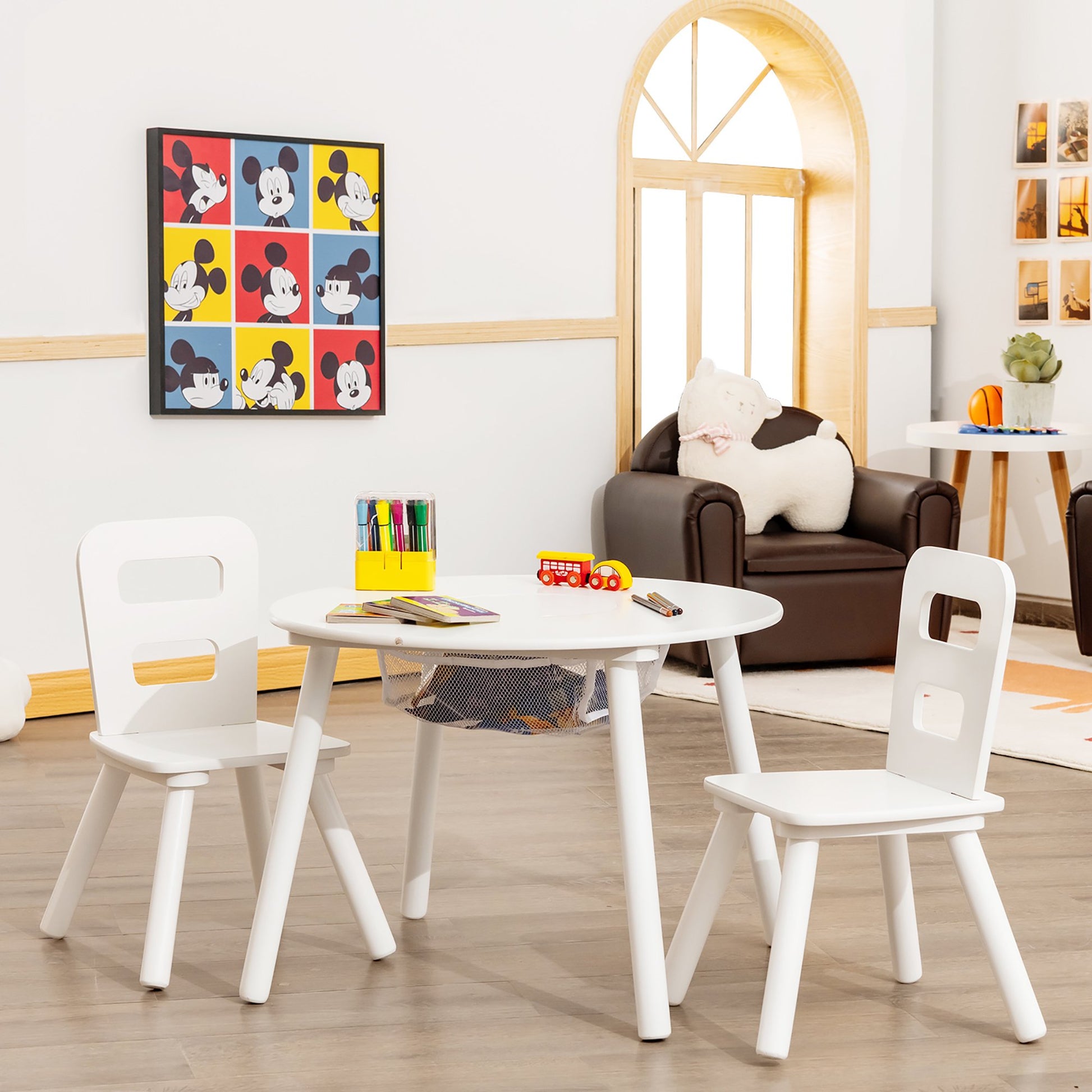 Kids Writing Table: Kids Round Play / Activity Table and Chair Set