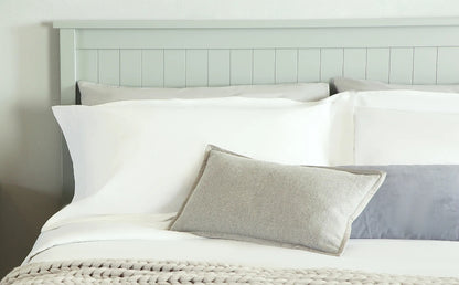King Size Bed: Grey Wooden King Size Bed
