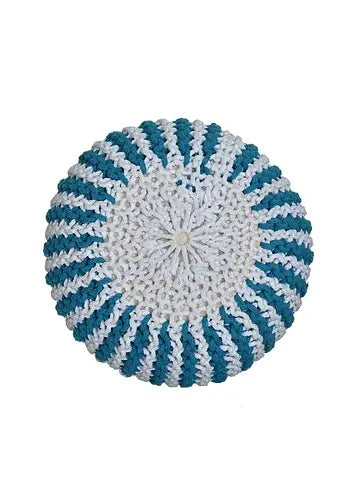 Pouffe: Knitted Pouffe