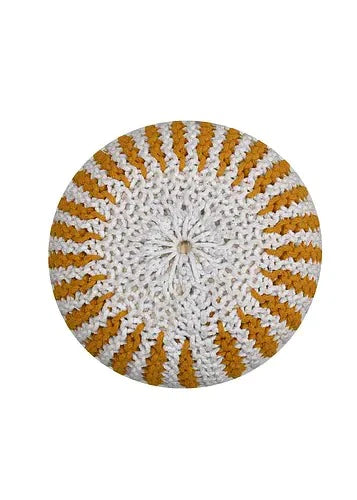 Pouffe: Knitted Pouffe