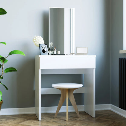 Makeup Vanity: Classic Vanity Dressing Table