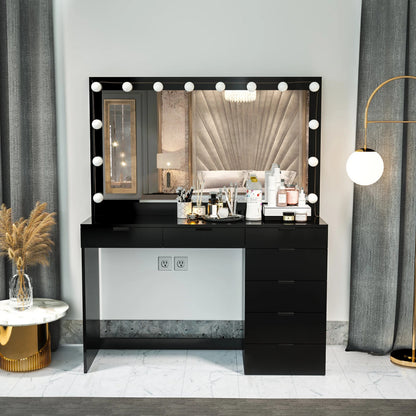 Makeup Vanity : Elly Vanity Dressing Table