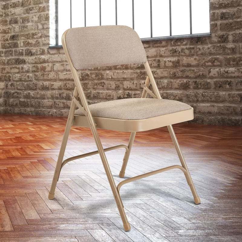 Portable Chair: Padded Banquet Folding Chair (Set of 4)