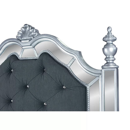 Poster Bed: Majestic Wooden Poster Bed