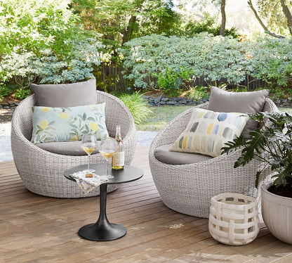 Premium Dining Table: BOB Round Dining Table