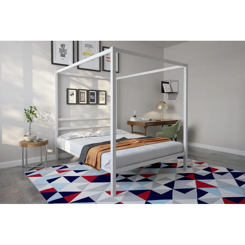 Queen Size Bed : James Canopy Bed